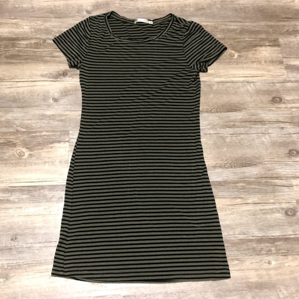 Tshirt Dress- Small